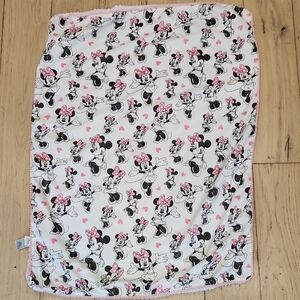 Disney Minnie Mouse White Blanket with Pink Accents